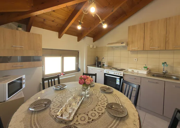 Marilena Mare Seaside & Jacuzzi House 50Meters From Sea